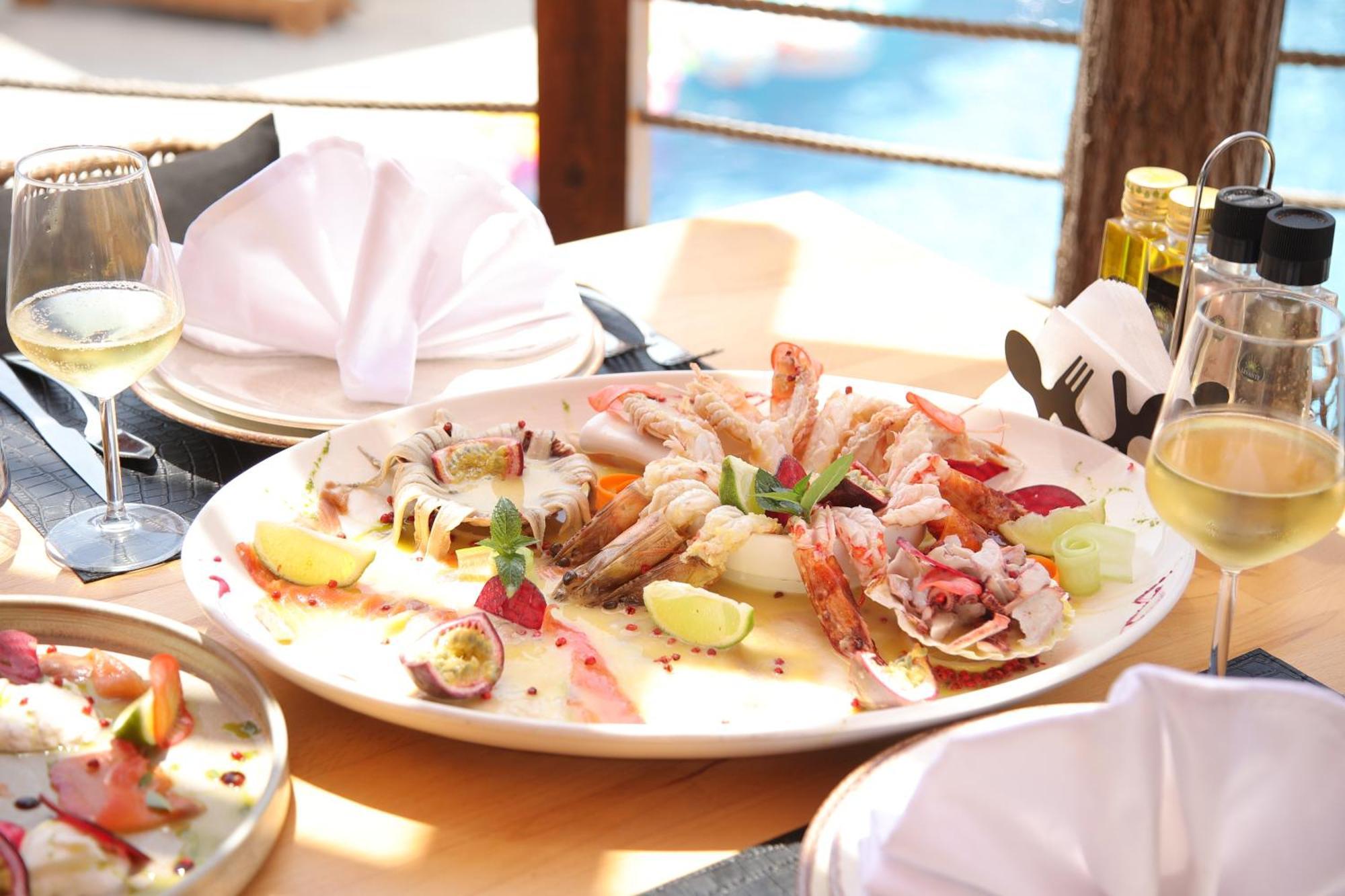 Harbour Hotel 4*